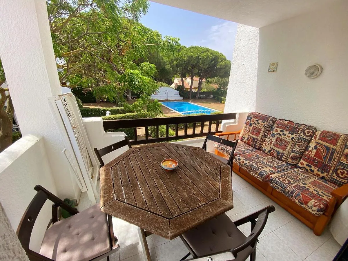 Apartament A Pals, Amb Piscina, Platja A 1 Minut